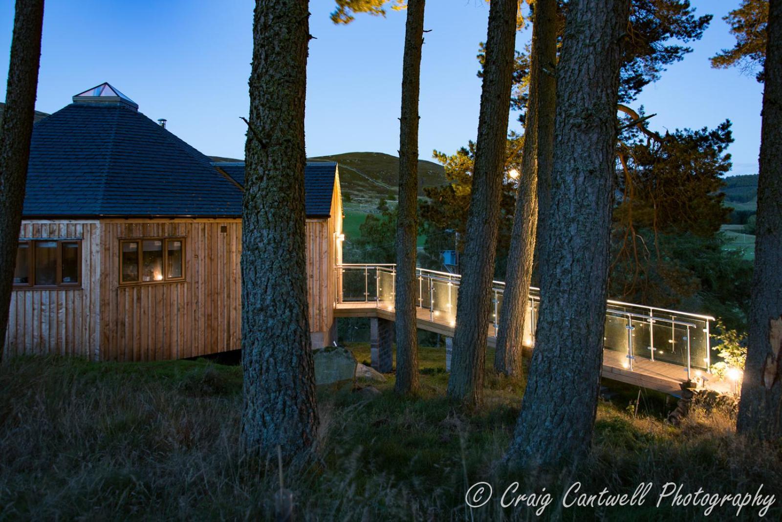 Dalnoid Cottages & Treehouses Nr Glenshee Kültér fotó